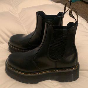 Doc martens platform Chelsea boots